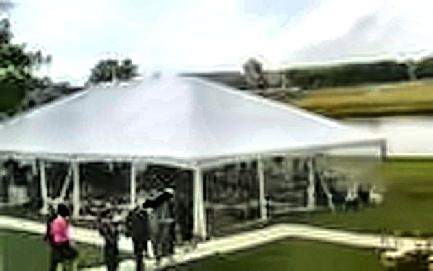 Clear-span event tent